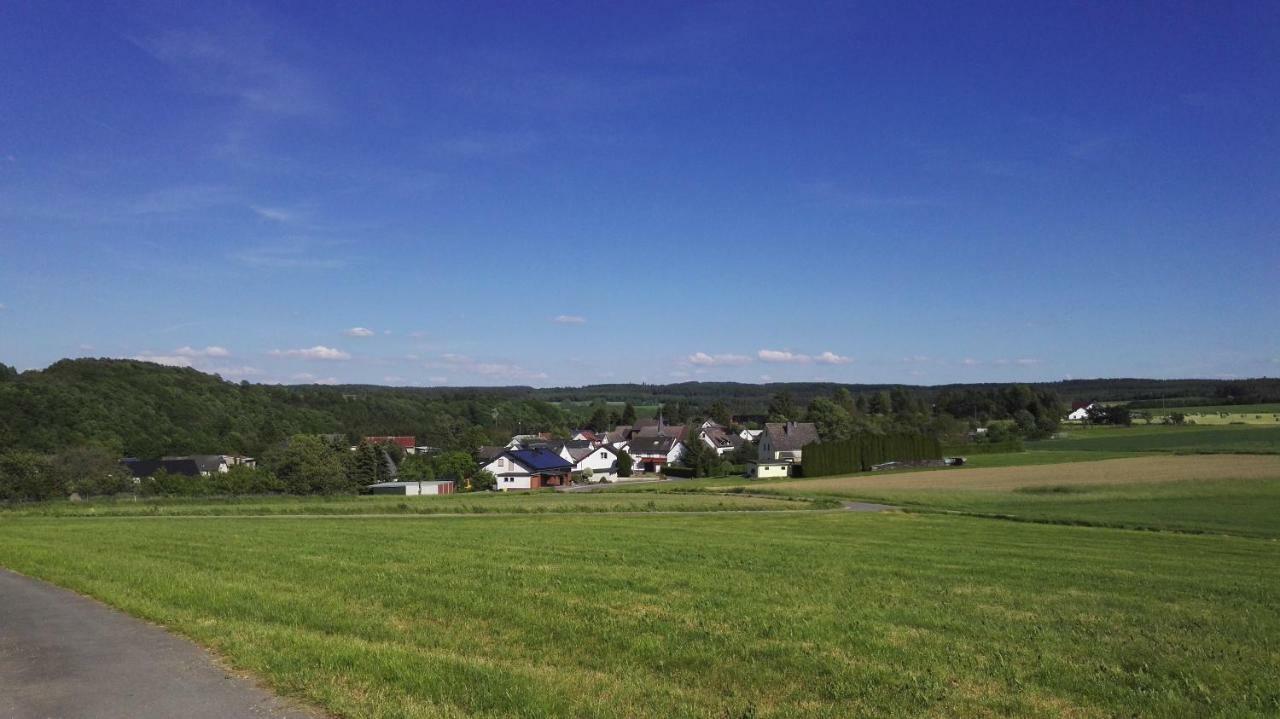 Eifel Ferienwohnung Pomster Exteriör bild